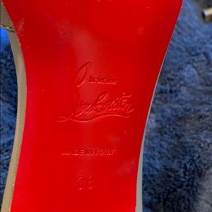Christian Louboutin Size 38 Heels